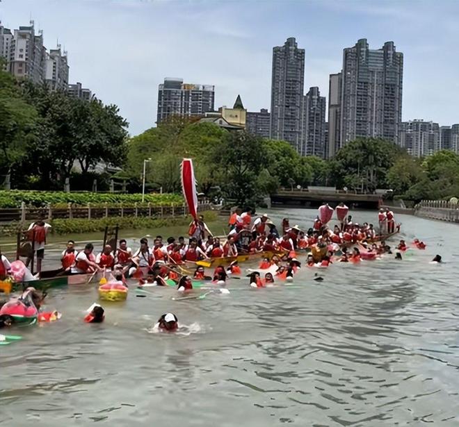 舟翻2条邻村嘲笑记族谱原因在闺女上凯发首页登录端午剩1天猎德3条龙(图13)