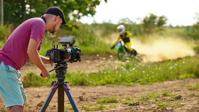 次固件更新与混合拍摄能力有望持续增强凯发k8国际厅登录尼康ZR或迎来多(图5)